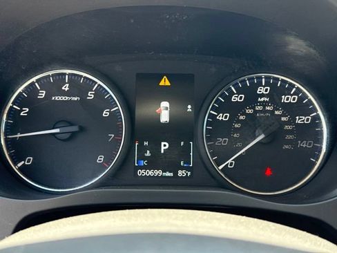Used 2019 Mitsubishi Outlander ES FWD image 18