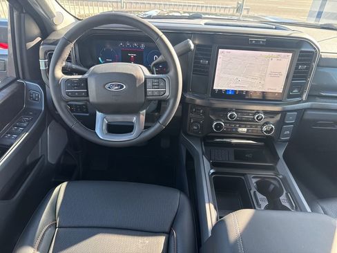 Used 2026 Ford F450 Lariat w/ FX4 Off-Road Package image 16