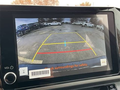 Certified 2025 Toyota Camry SE image 21