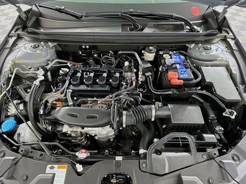 Used 2025 Honda Accord SE image 31