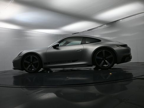 Certified 2024 Porsche 911 Carrera 4S image 48