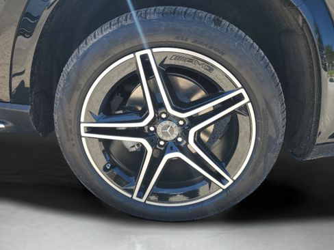 New 2026 Mercedes-Benz GLS 450 4MATIC image 39