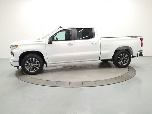 Used 2025 Chevrolet Silverado 1500 RST AWD/4WD image 4
