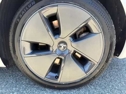 Used 2023 Tesla Model 3 Standard Range RWD image 24