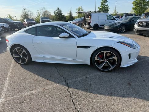 Used 2017 Jaguar F-TYPE R AWD/4WD image 4