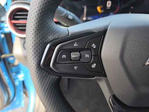 New 2026 Chevrolet Trax RS w/ Driver Confidence Package FWD image 32