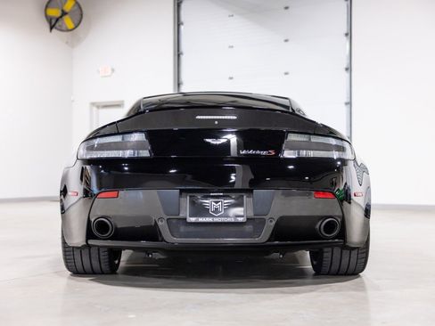 Used 2016 Aston Martin V12 Vantage S image 5