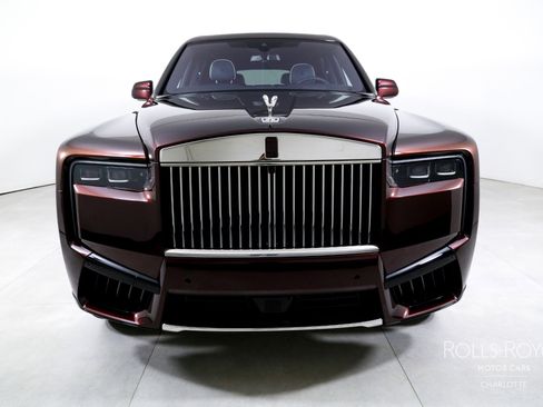 Certified 2025 Rolls-Royce Cullinan AWD/4WD image 7