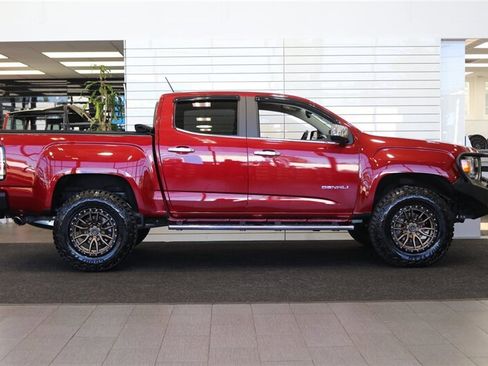Used 2020 GMC Canyon Denali AWD/4WD image 5