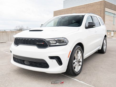 Used 2024 Dodge Durango R/T image 3