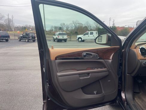 Used 2015 Buick Enclave Leather image 11