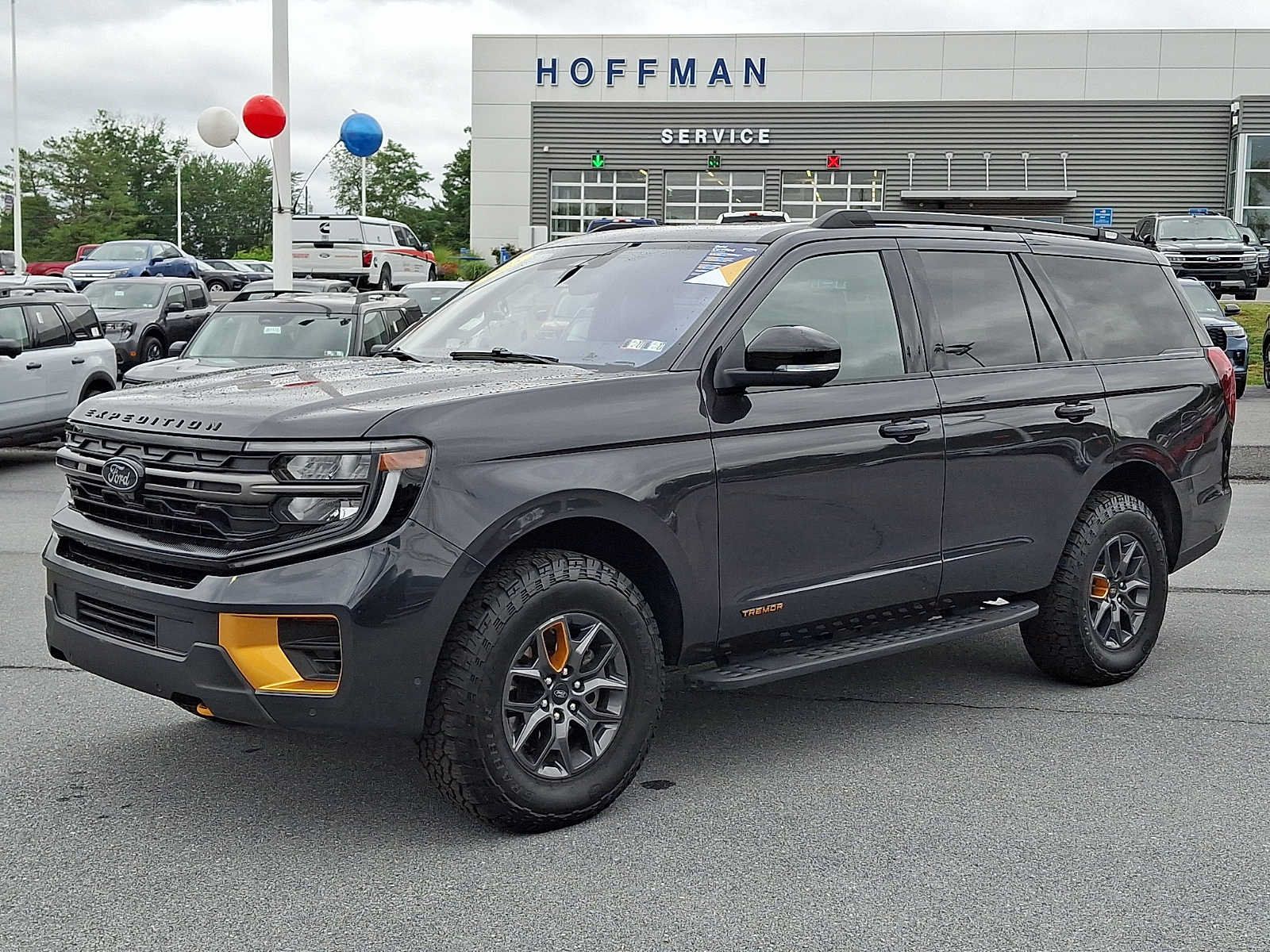 Certified 2025 Ford Expedition Tremor AWD/4WD image 3