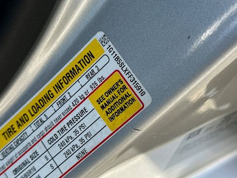 Used 2015 Chevrolet Malibu LS image 27