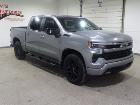 Used 2026 Chevrolet Silverado 1500 RST w/ Dark Appearance Package image 5