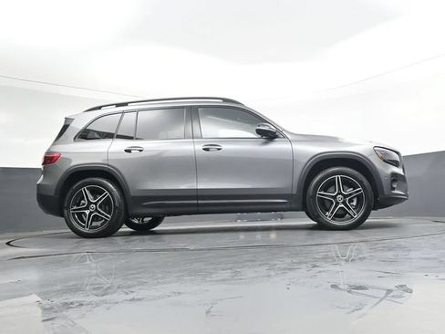 Used 2026 Mercedes-Benz GLB 250 4MATIC image 30