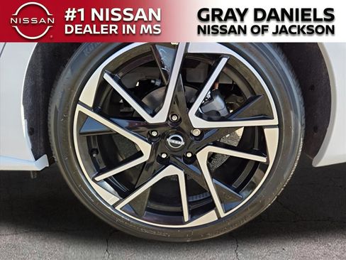 New 2025 Nissan Sentra SR w/ SR Premium Package image 22