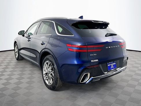 Used 2022 Genesis GV70 2.5T w/ Advanced Package image 7