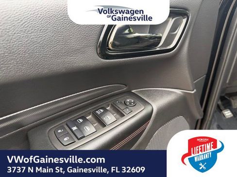 Used 2025 Dodge Durango GT RWD image 18