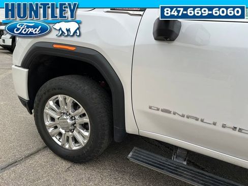 Used 2022 GMC Sierra 2500 Denali image 9