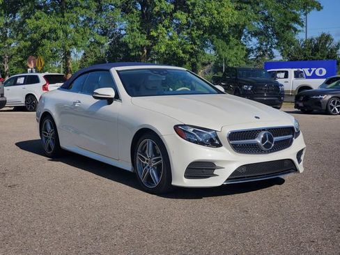 Used 2018 Mercedes-Benz E 400 4MATIC Cabriolet image 3