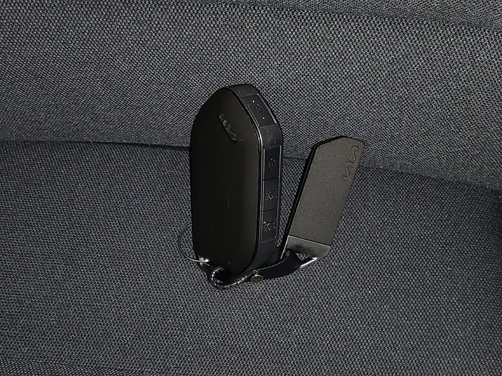 Used 2025 Kia K4 FWD image 32