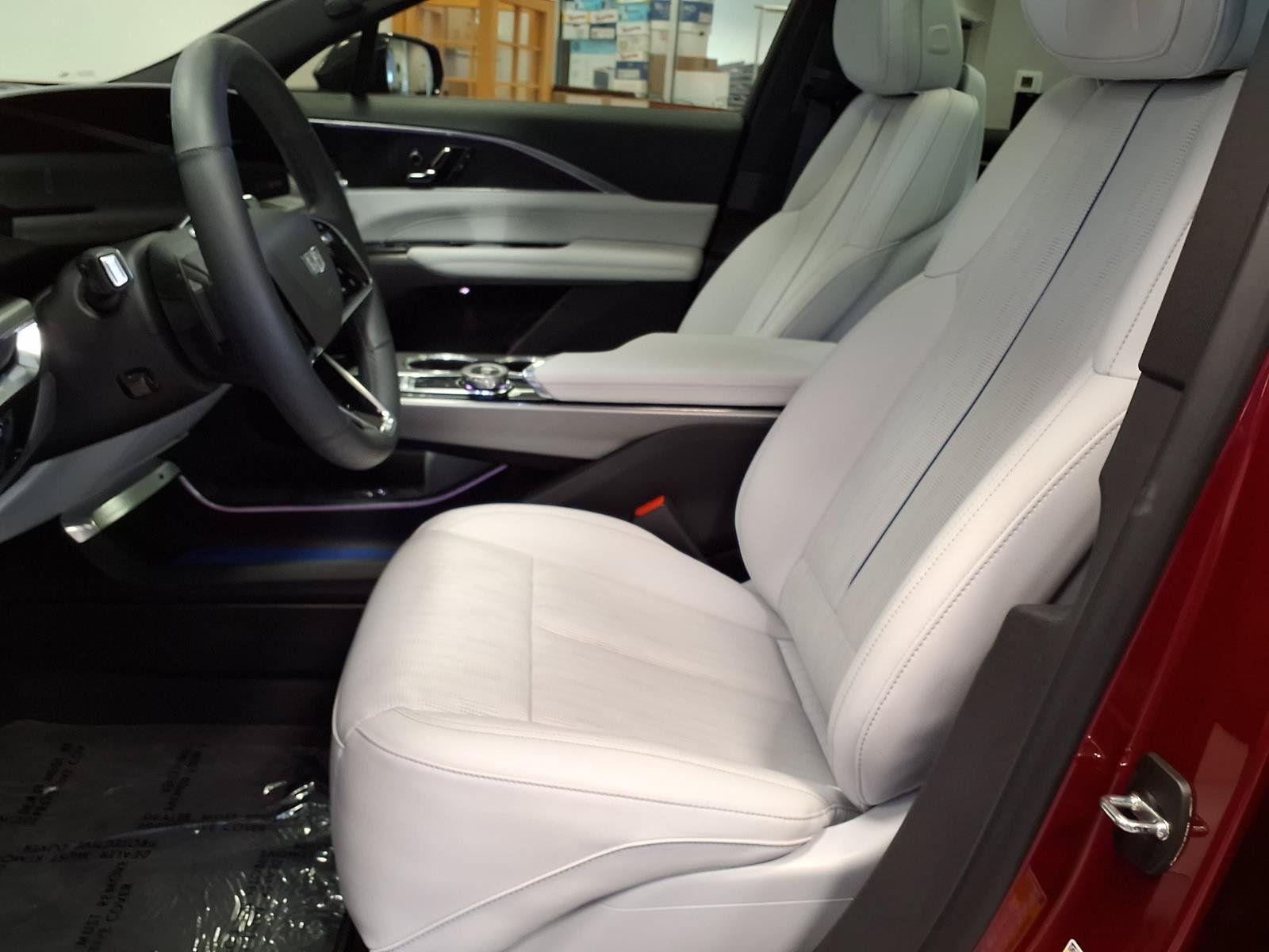Certified 2024 Cadillac Lyriq Luxury RWD image 26