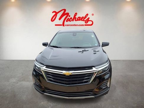 Used 2024 Chevrolet Equinox LT AWD/4WD image 2