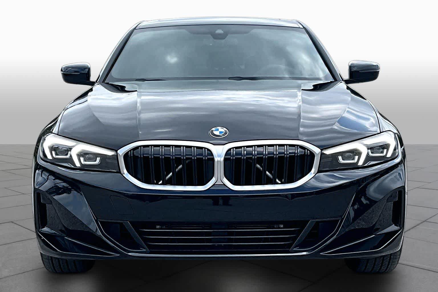 Used 2026 BMW 330i Sedan RWD image 3