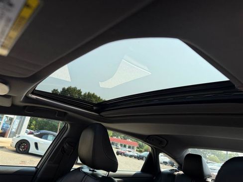 Used 2019 Toyota Avalon XLE w/ Moonroof Package FWD image 21