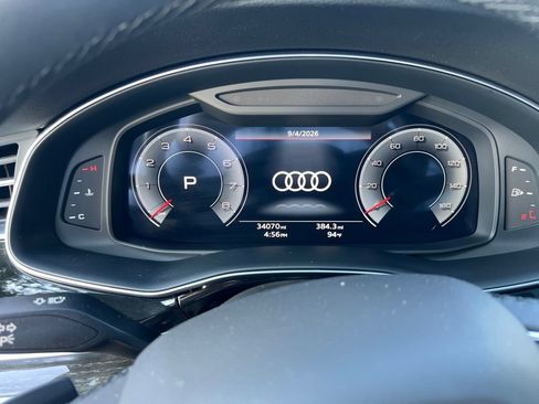 Used 2024 Audi Q7 2.0T Premium AWD/4WD image 2