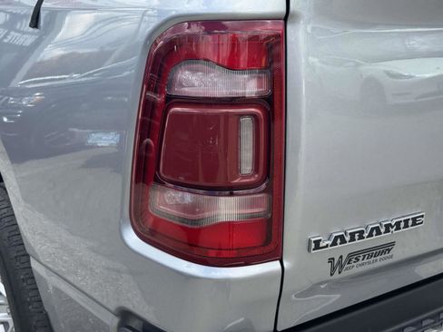 Used 2023 RAM 1500 Laramie AWD/4WD image 11