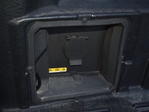 Used 2022 Ford F150 Lariat w/ Equipment Group 502A High image 55