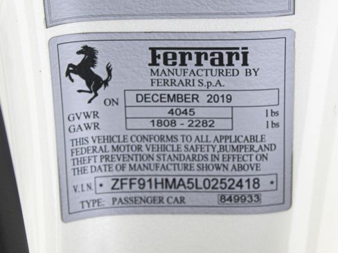 Used 2020 Ferrari 488 Pista Spider image 32