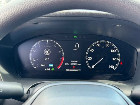 Used 2025 Honda HR-V LX image 11
