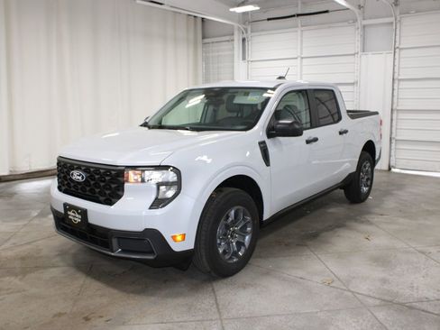 New 2026 Ford Maverick XLT FWD image 3