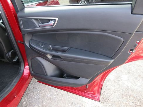 Used 2021 Ford Edge SEL w/ Convenience Package image 26