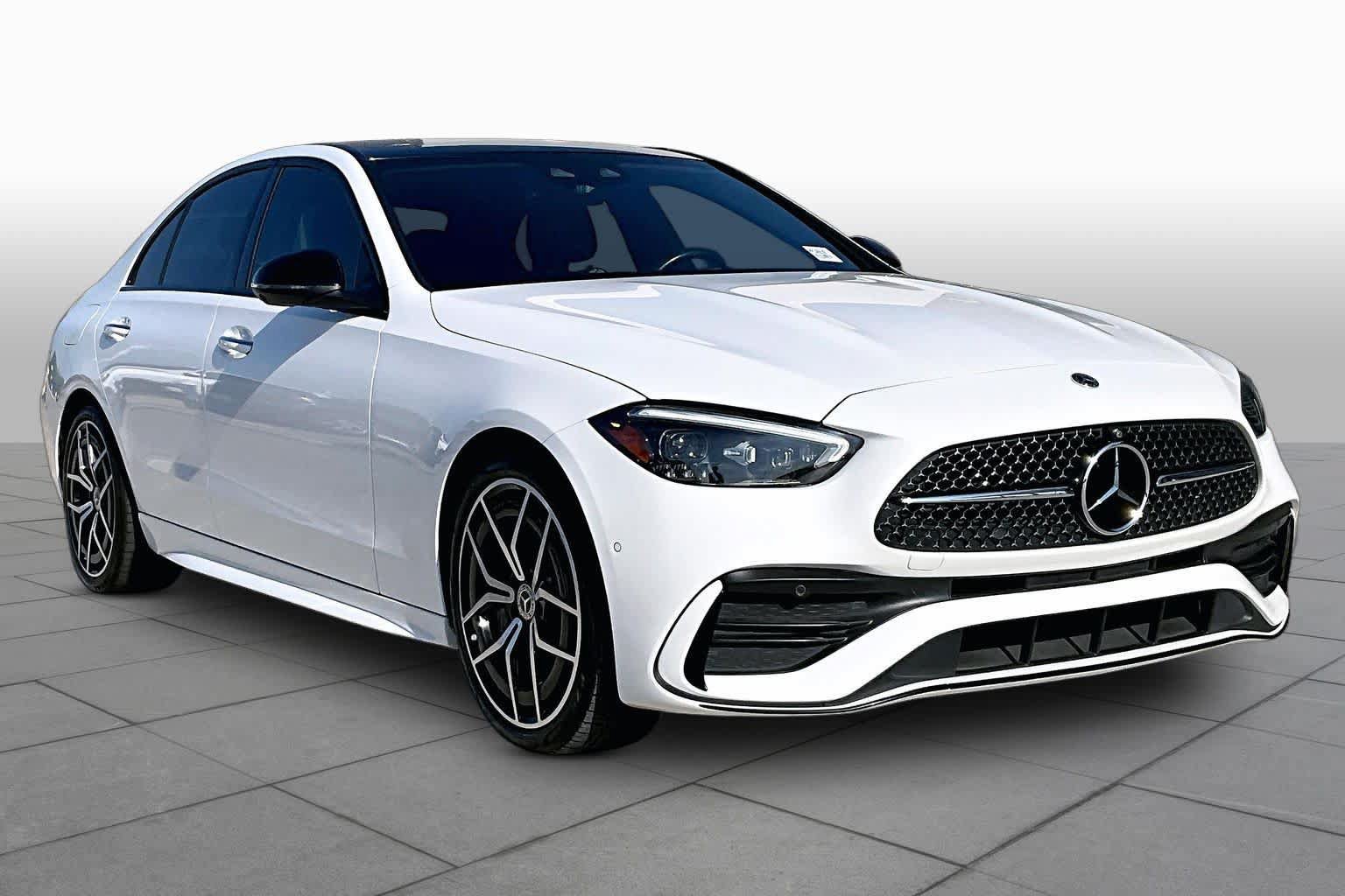 Used 2023 Mercedes-Benz C 300 Sedan image 3