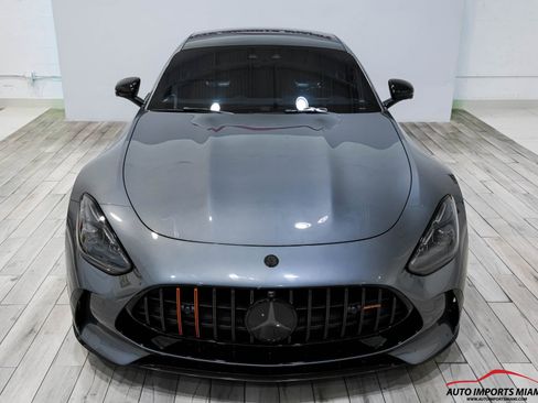 Used 2025 Mercedes-Benz AMG GT 63 image 31