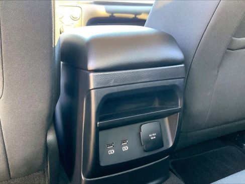 Certified 2019 Ford Ranger XLT w/ Equipment Group 301A Mid AWD/4WD image 35