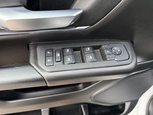 Used 2025 RAM 1500 Big Horn image 15