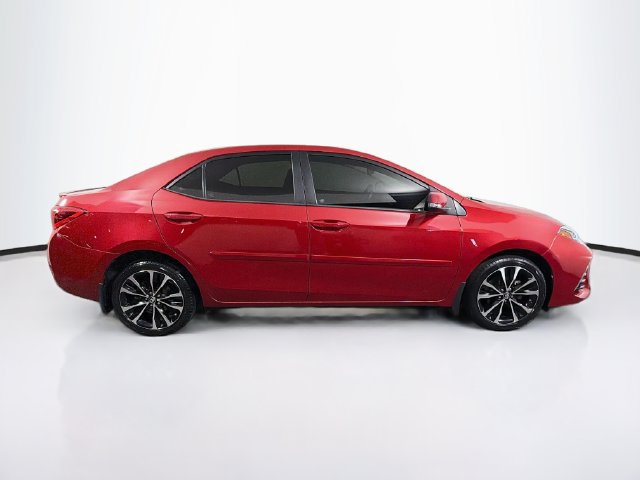 Used 2018 Toyota Corolla XSE w/ Carpet Mat Package (TMS) FWD image 11