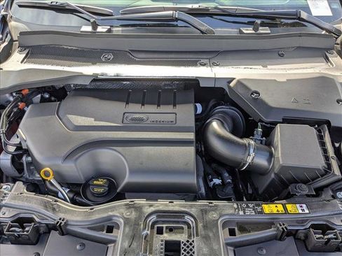 New 2026 Land Rover Discovery Sport Landmark image 18