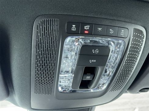 Used 2022 Mercedes-Benz GLE 350 w/ Premium Package image 37