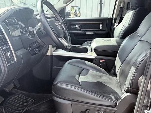 Used 2016 RAM 1500 Laramie w/ Convenience Group AWD/4WD image 6