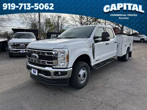New 2026 Ford F350 XL w/ XL Chrome Package image 1