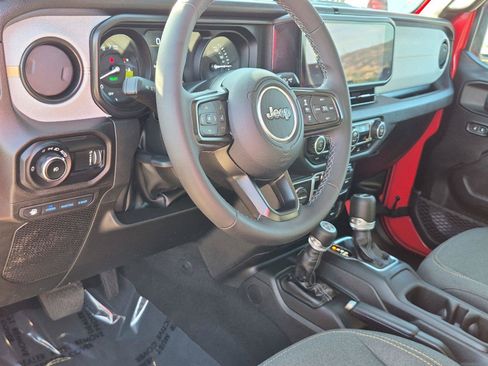 Certified 2025 Jeep Wrangler Unlimited Sport S 4xe AWD/4WD image 22