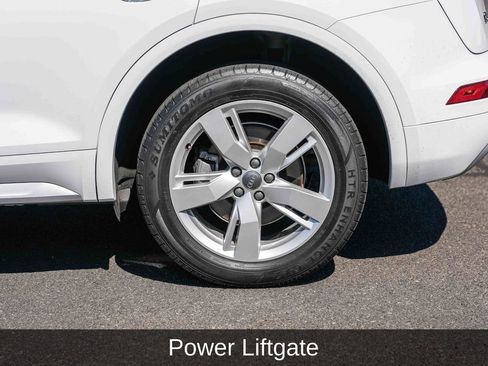 Used 2018 Audi Q5 2.0T Premium Plus w/ Premium Plus Package AWD/4WD image 11