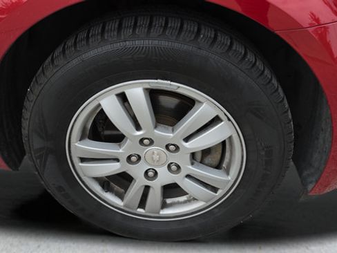 Used 2015 Chevrolet Sonic LT FWD image 18