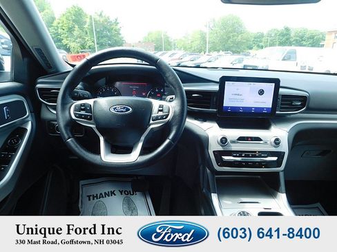 Used 2023 Ford Explorer XLT w/ Equipment Group 202A AWD/4WD image 15