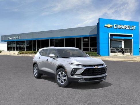 New 2026 Chevrolet Blazer LT w/ Convenience Package FWD image 1